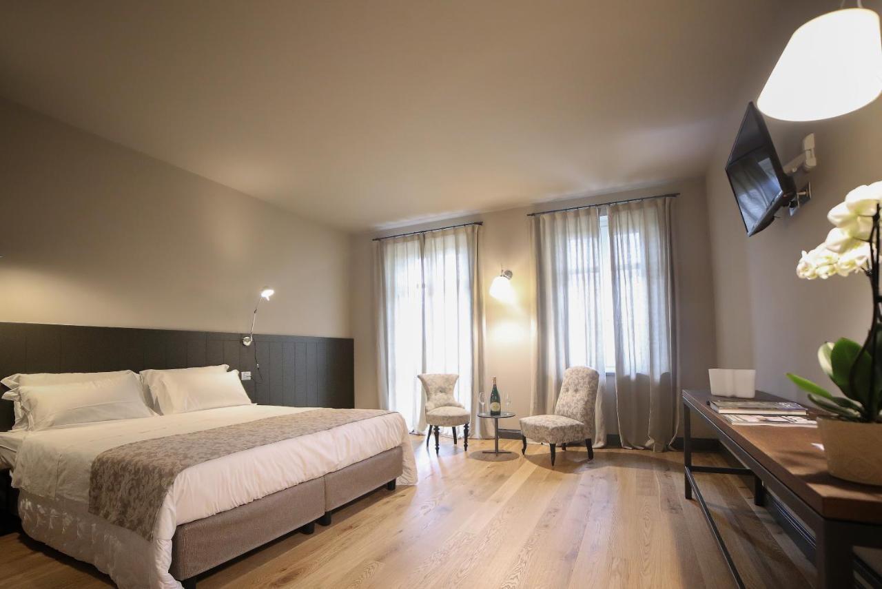 Locanda Ferro UNO, Golf Città di Asti Esterno foto
