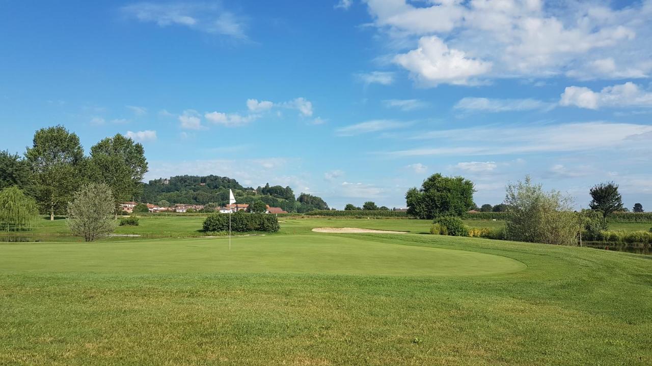 Locanda Ferro UNO, Golf Città di Asti Esterno foto