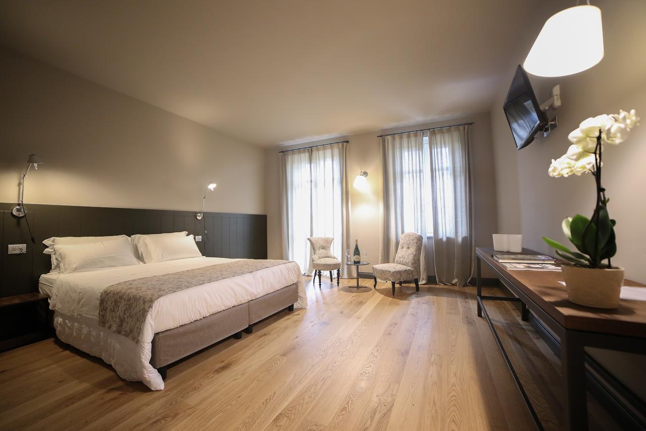 Locanda Ferro UNO, Golf Città di Asti Esterno foto