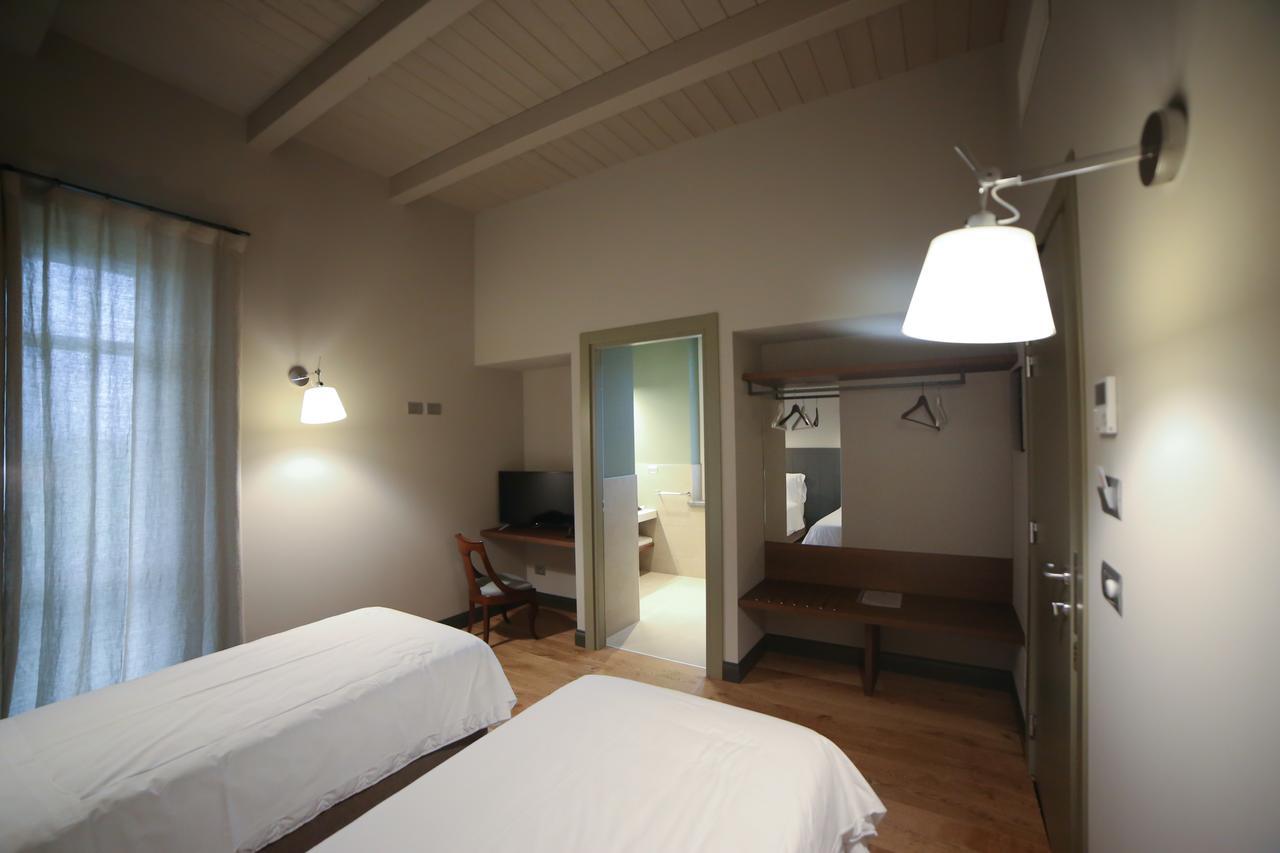 Locanda Ferro UNO, Golf Città di Asti Esterno foto