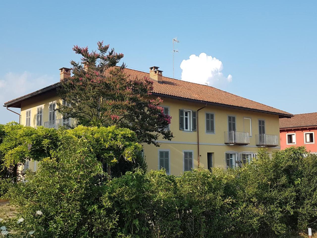 Locanda Ferro UNO, Golf Città di Asti Esterno foto